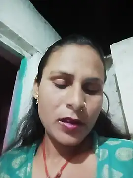 Snapshot of Cuty_priti chatting on July 2026 08:33:02 PM Cuty priti online show from July 2026 08:33:02 PM