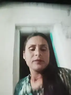 Snapshot of Cuty_priti chatting on August 2026 04:39:02 PM Cuty priti online show from August 2026 04:39:02 PM