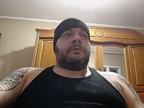 Snapshot of TomasTenerife chatting on February 2026 04:29:01 PM TomasTenerife online show from February 2026 04:29:01 PM