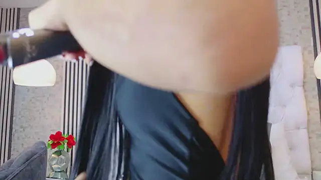 VioletGracee online show from February 2026 12:26:01 PM