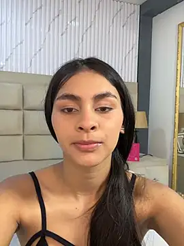 ManuelaEvans  online show from February 2026 08:43:01 PM