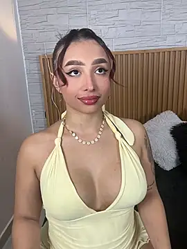 Electra Joness online show from February 2026 12:28:01 AM