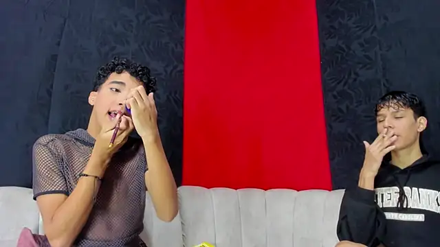 Snapshot of Pleasure_boys_hot chatting on January 2026 07:06:02 PM Pleasure boys hot online show from January 2026 07:06:02 PM