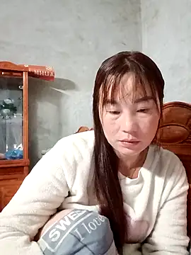 boiboi001 online show from April 2026 09:34:02 PM