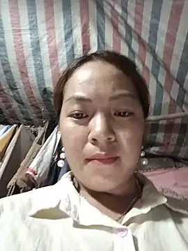 Snapshot of Lucky_cutee chatting on May 2026 04:08:02 AM Lucky cutee online show from May 2026 04:08:02 AM