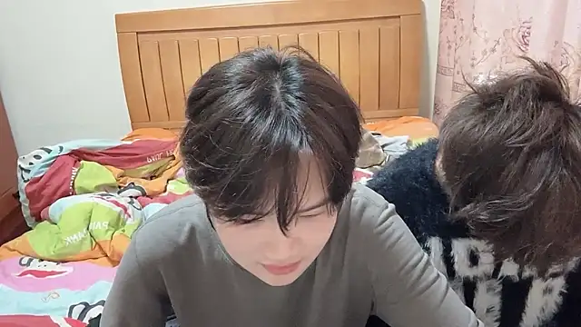 junnan001 online show from February 2026 11:05:02 AM