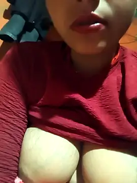 Madhu cute online show from February 2026 10:17:02 PM