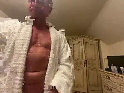 Snapshot of Rich_Hannon chatting on May 2026 03:44:02 AM Rich Hannon online show from May 2026 03:44:02 AM