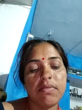 Snapshot of Mahima_rani34 chatting on May 2026 09:42:01 PM Mahima rani34 online show from May 2026 09:42:01 PM