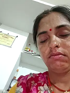 Snapshot of Mahima_rani34 chatting on May 2026 09:45:01 PM Mahima rani34 online show from May 2026 09:45:01 PM