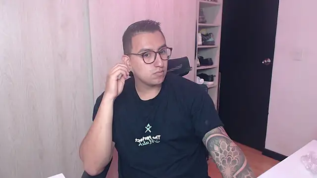 DanteVesper online show from April 2026 03:07:01 AM