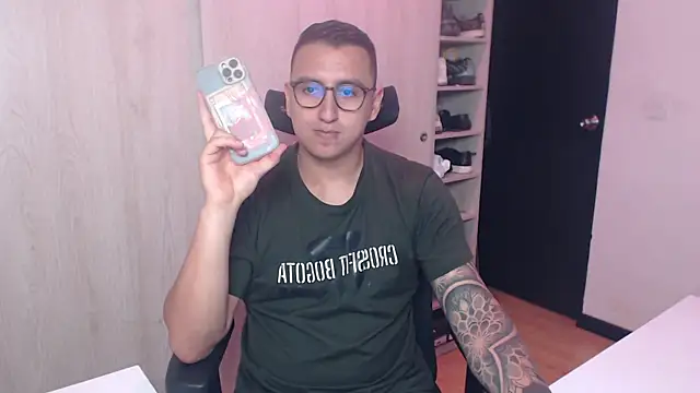 DanteVesper online show from April 2026 02:23:01 AM