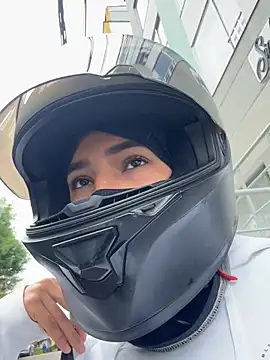 Ema Rose  online show from January 2026 05:07:02 PM