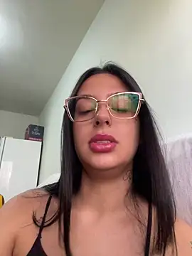 jujuarantes  2026 online show from February 2026 12:37:01 PM