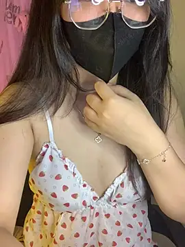 Snapshot of Sofiababy22 chatting on June 2026 03:35:02 PM Sofiababy22 online show from June 2026 03:35:02 PM