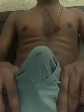 Rahulkumaro1 online show from April 2026 03:04:02 PM