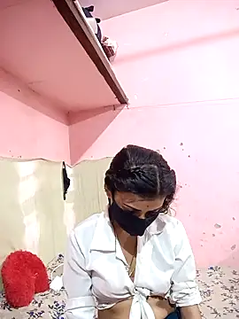 Desipari 777 online show from April 2026 05:19:02 PM