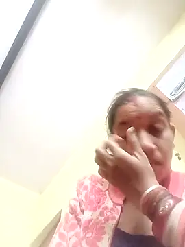 Karishma singh online show from February 2026 03:54:02 PM