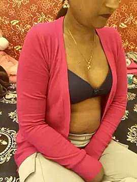 sexy-mahi  online show from January 2026 06:24:02 PM