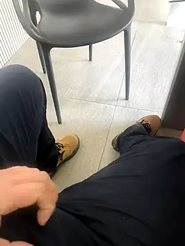 Snapshot of cyclops86 chatting on December 2025 12:23:02 PM cyclops86 online show from December 2025 12:23:02 PM