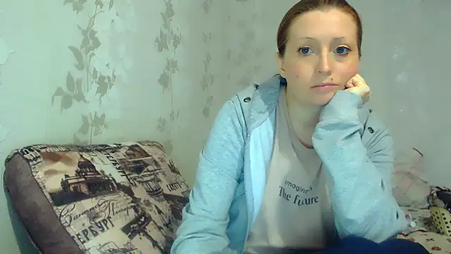 Snapshot of CrystallAngel chatting on February 2026 02:25:01 PM CrystallAngel online show from February 2026 02:25:01 PM