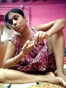 Hooghlypinkivabi online show from May 2026 02:33:02 PM