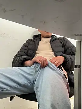 Latin Paisa Boy online show from April 2026 08:11:02 PM