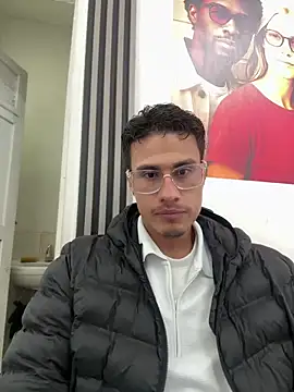 Snapshot of Latin_Paisa_Boy chatting on May 2026 11:56:02 PM Latin Paisa Boy online show from May 2026 11:56:02 PM