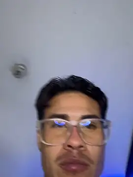Snapshot of Latin_Paisa_Boy chatting on June 2026 11:53:02 PM Latin Paisa Boy online show from June 2026 11:53:02 PM
