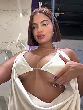 Irina Velvett online show from April 2026 09:45:02 PM