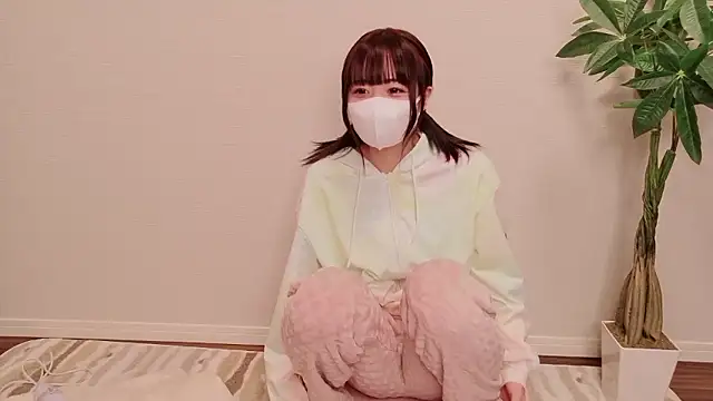 Mia--meow-- online show from January 2026 05:18:02 PM