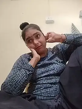 Snapshot of Anjli_hot44A chatting on July 2026 08:30:01 AM Anjli hot44A online show from July 2026 08:30:01 AM