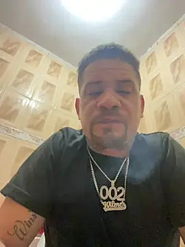 Dominicanobb online show from February 2026 02:05:01 AM