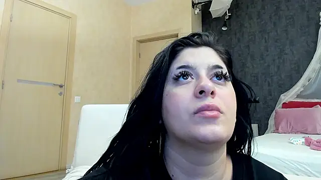 NayaNoirX online show from January 2026 04:44:01 PM