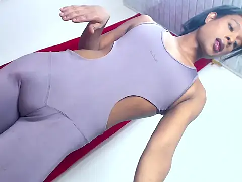 latina ts july online show from April 2026 02:09:01 PM