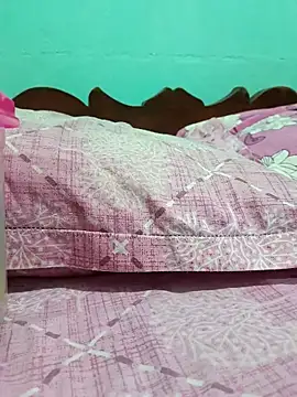 Puja 1230 online show from December 2025 06:16:01 PM