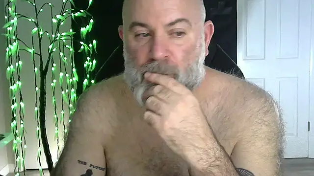 XJJ77x online show from March 2026 02:24:01 AM