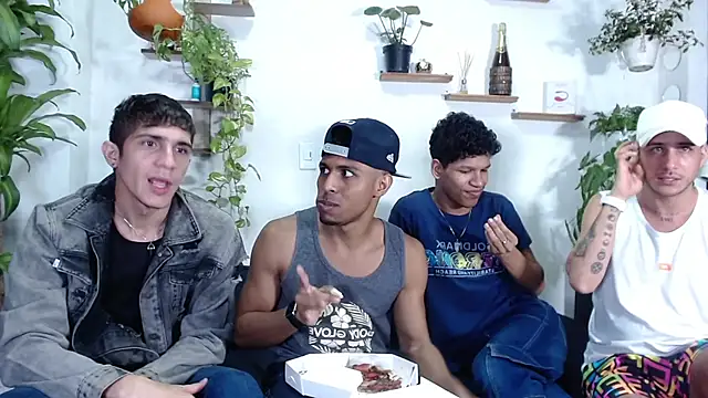 Interracial Snow Bunny online show from February 2026 09:16:02 PM