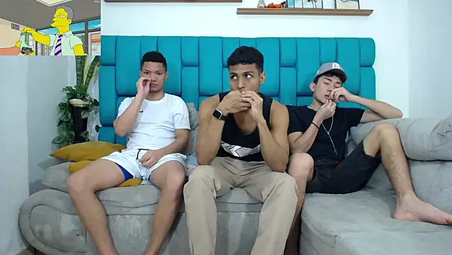 Interracial Snow Bunny online show from March 2026 05:02:01 PM