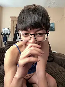 FaiiryArii online show from April 2026 07:26:01 PM