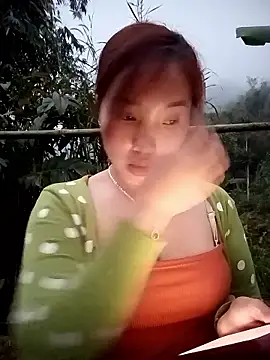 yeutinh00 online show from March 2026 11:17:01 AM