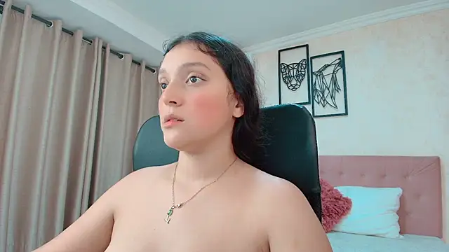 Snapshot of littlemolly_walcott chatting on May 2026 01:57:16 AM littlemolly walcott online show from May 2026 01:57:16 AM