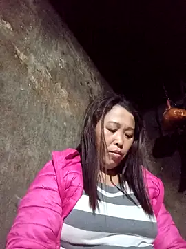 dakota-kis online show from March 2026 01:35:02 PM