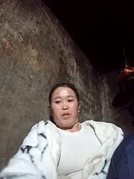 dakota-kis online show from March 2026 02:10:01 PM