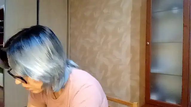 EvonTabb online show from February 2026 03:04:01 PM