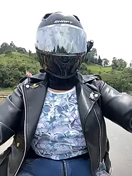 Scarlet auraa online show from April 2026 05:39:02 PM