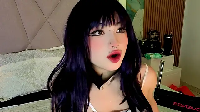 Snapshot of Sienna_Desiree chatting on June 2026 04:06:01 AM Sienna Desiree online show from June 2026 04:06:01 AM