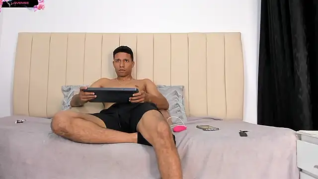 Liam Mush online show from March 2026 08:34:01 PM