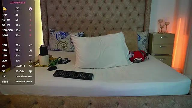Snapshot of xkassandraxx chatting on July 2026 06:27:01 AM xkassandraxx online show from July 2026 06:27:01 AM
