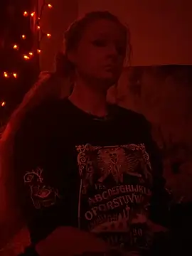 Autumn paige online show from March 2026 07:27:01 PM